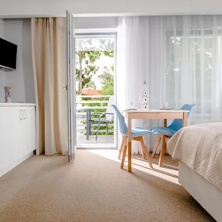 Botanica Bed & Breakfast
