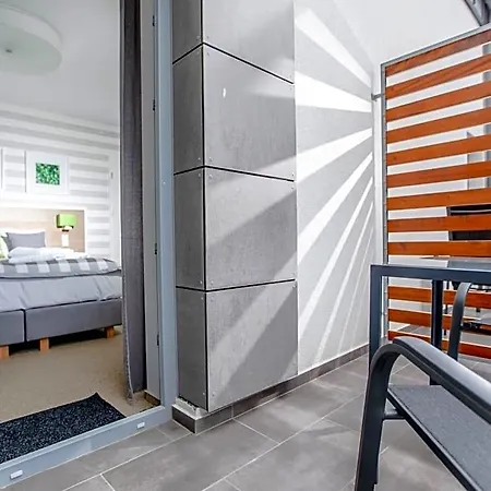 Botanica Bed & Breakfast *
