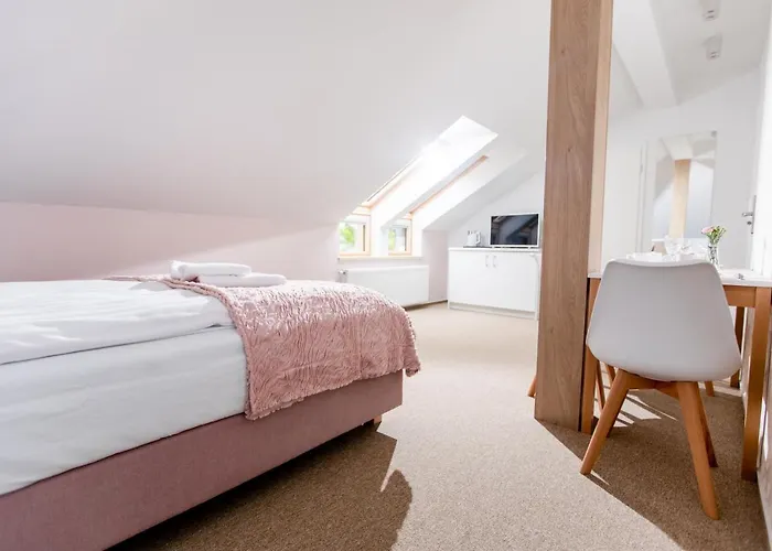 Botanica Bed & Breakfast